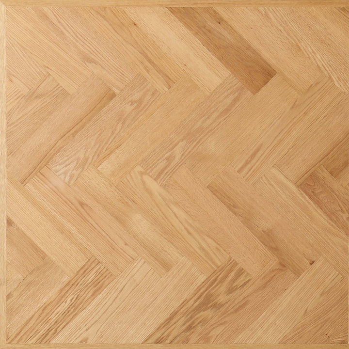 Dining Table 1.8-2.4M Extendable.