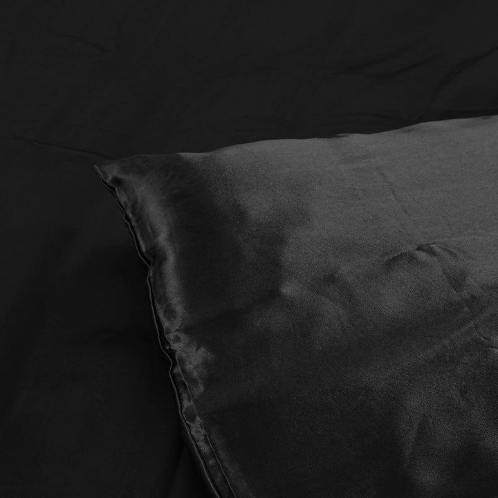 Silky Satin Quilt Cover Set Bedspread Black.