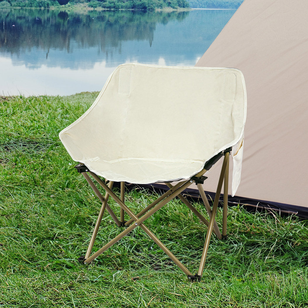 Levede Folding Camping Moon near lake