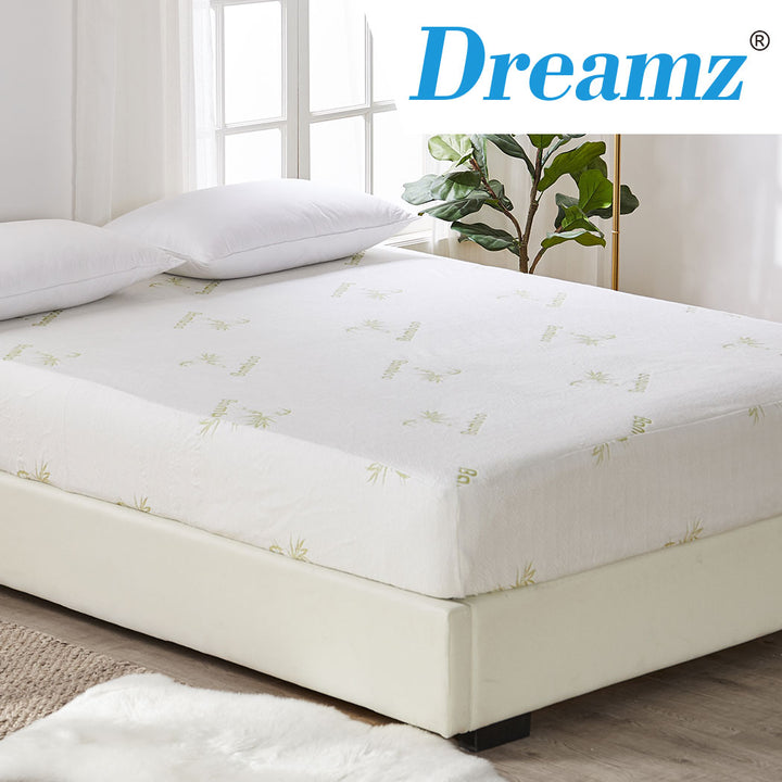 DreamZ Mattress Protector Topper 70% - Levede