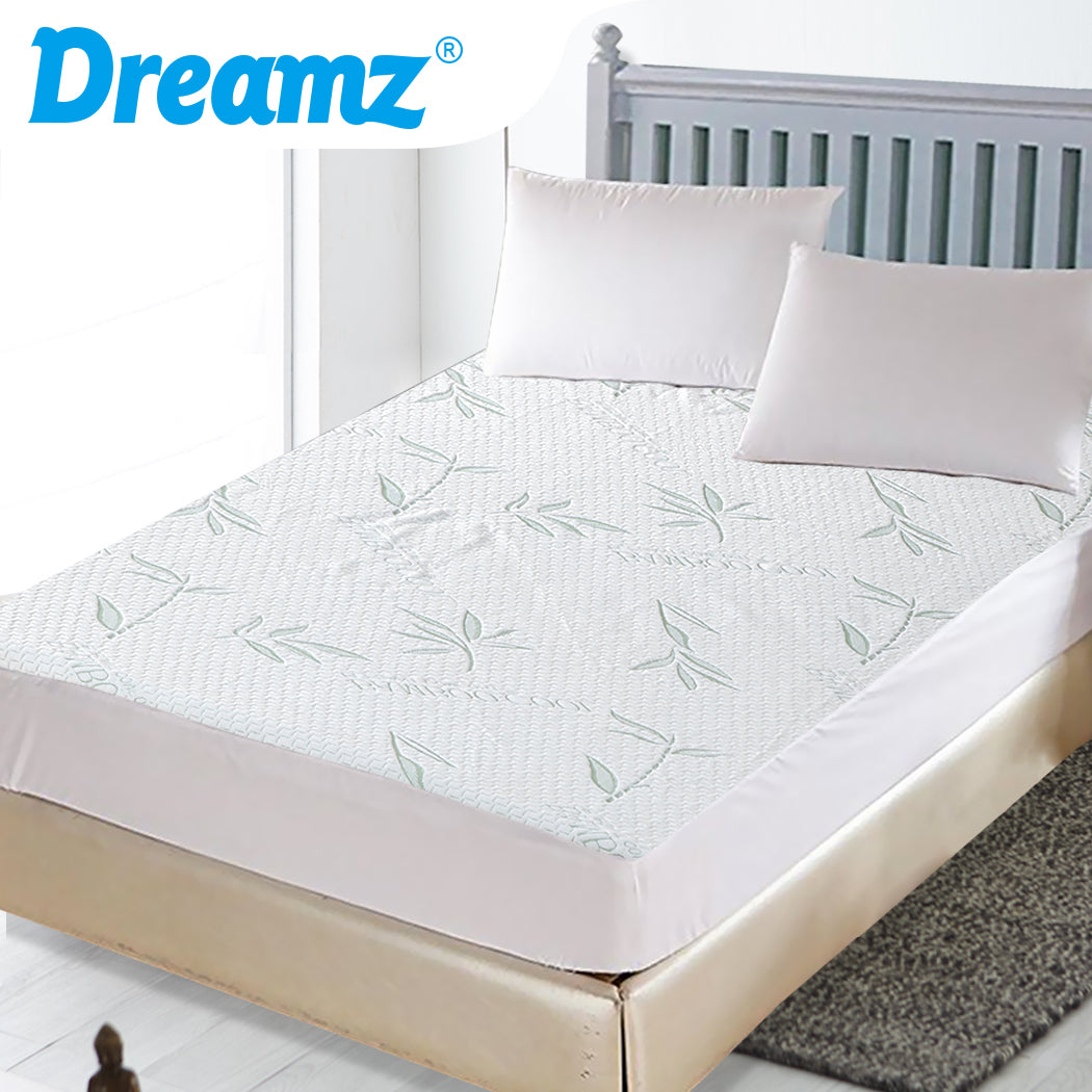 DreamZ Fully Fitted Waterproof Breathable Mattress Protector - Levede