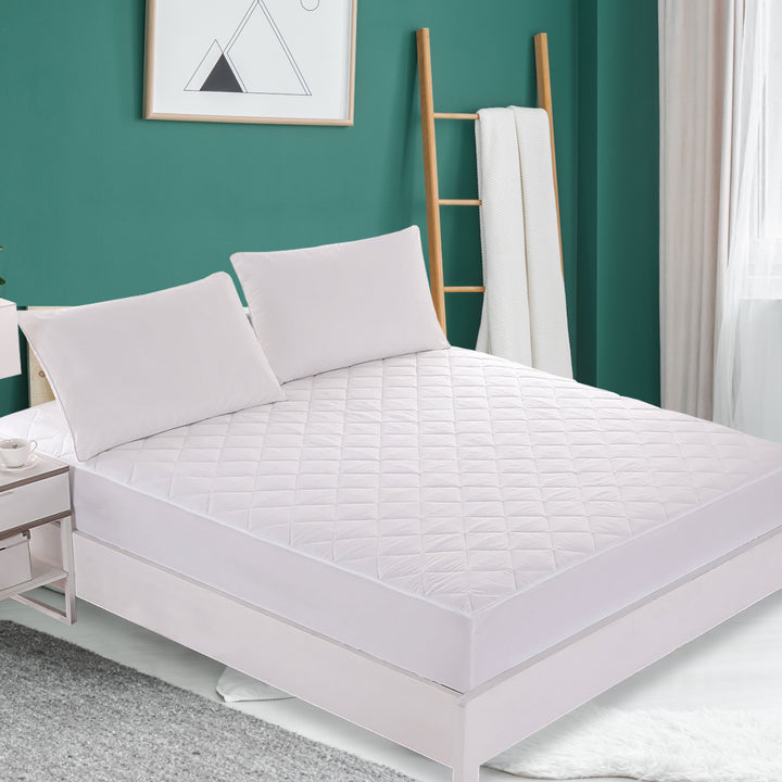 DreamZ Fully Fitted Waterproof Microfiber Mattress Protector 