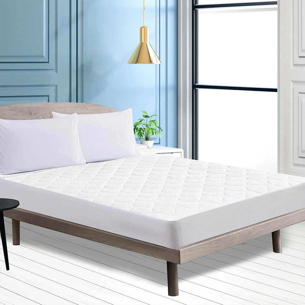 DreamZ Fitted Waterproof Bed Mattress - Levede