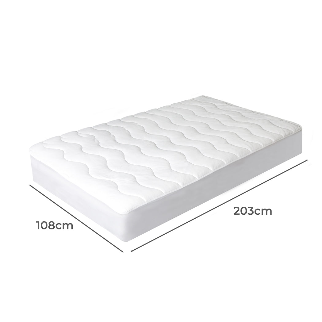 Dreamz Cool Mattress Topper Protector - Levede