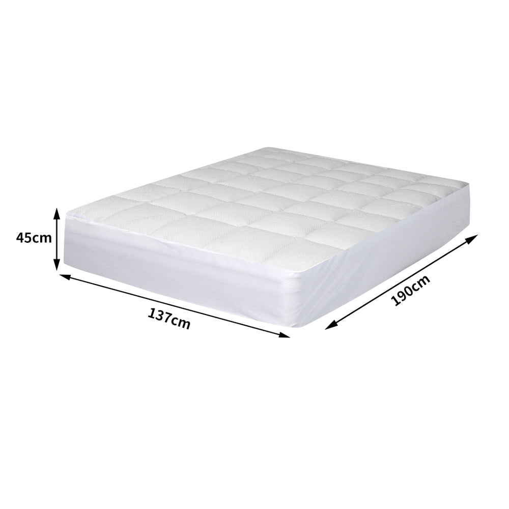 Dreamz Mattress Protector Luxury Topper - Levede