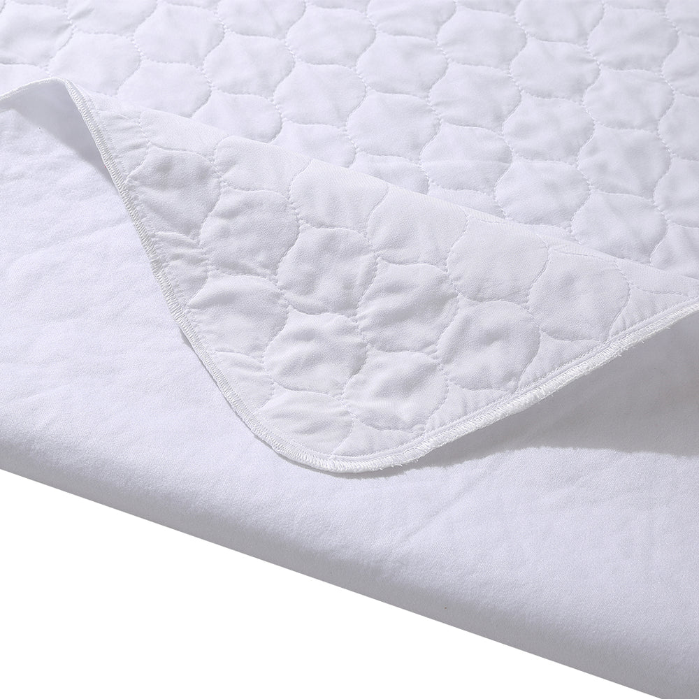 2x Bed Pad Waterproof Bed Protector - Levede