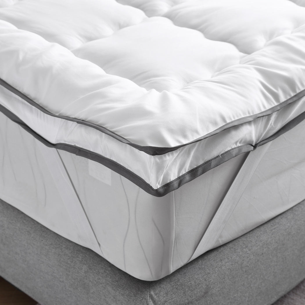 DreamZ Bedding Luxury Pillowtop Mattress - Levede